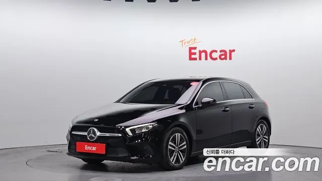 Mercedes-Benz A-Class A220 Hatchback
