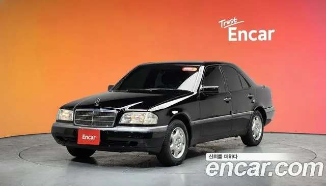 Mercedes-Benz C-Class C200