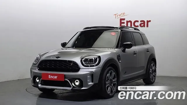 Mini Countryman ALL4 Classic Launch Pack
