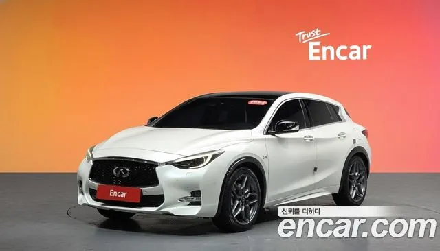 Infiniti Q30 2.0 Premium
