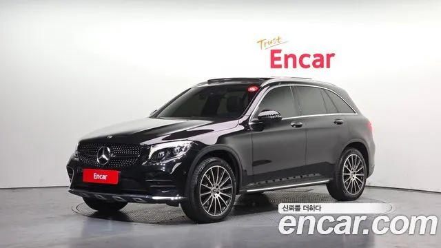 Mercedes-Benz GLC-Class GLC300 4MATIC AMG Line