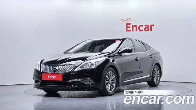 Hyundai Grandeur HG240 Modern