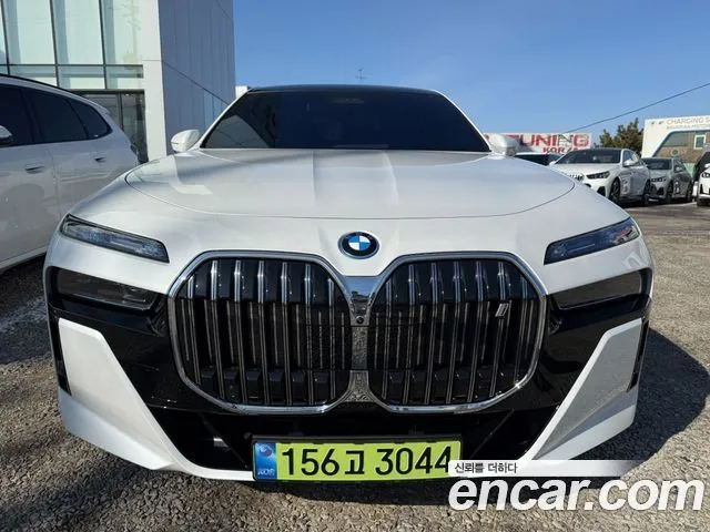 BMW i7 eDrive 50 M Sport