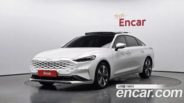 Kia K8 Signature