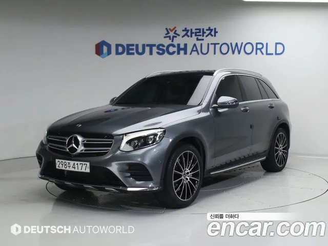 Mercedes-Benz GLC-Class GLC300 4MATIC AMG Line