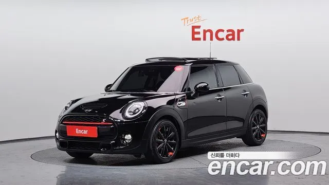 Mini Cooper 5Door Standard