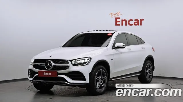 Mercedes-Benz GLC-Class GLC300e 4MATIC Coupe