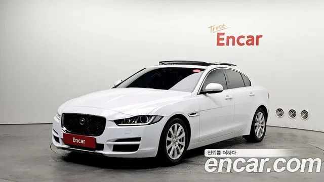 Jaguar XE 20t Prestige