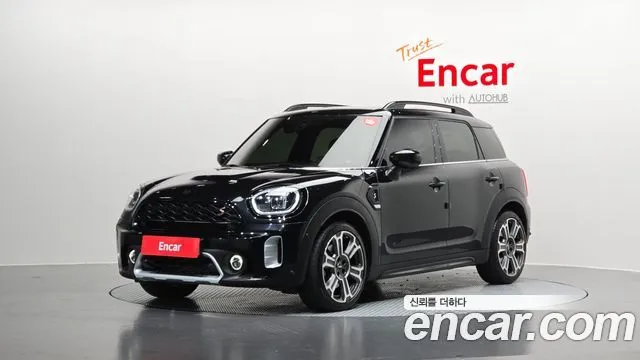 Mini Countryman ALL4 Classic Launch Pack