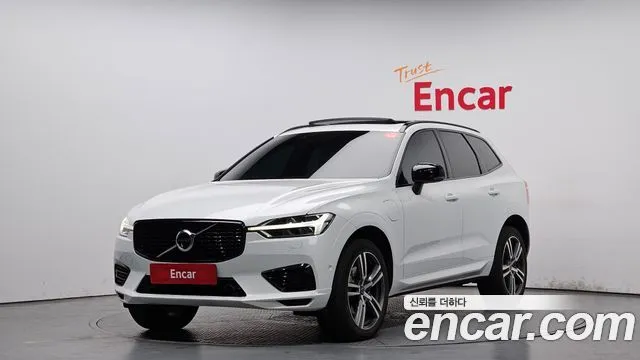 Volvo XC60 T8 R-Design