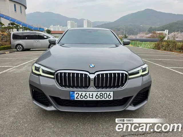BMW 5-Series 530i xDrive M Sport Package