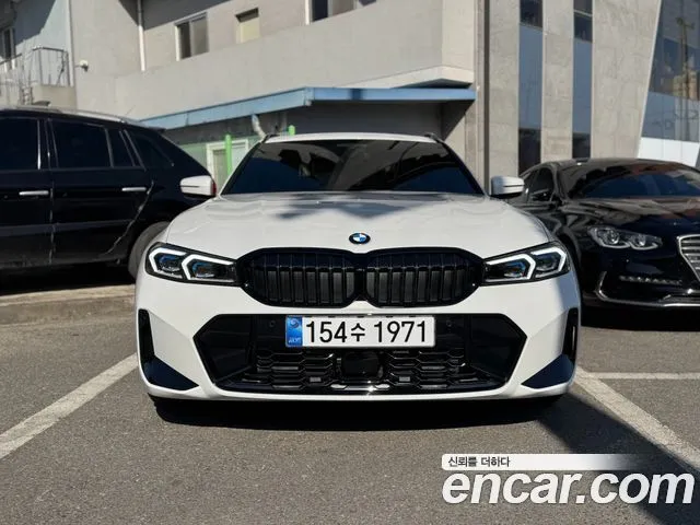 BMW 3-Series 320i Touring M Sports