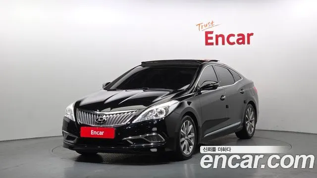 Hyundai Grandeur HG240 Modern