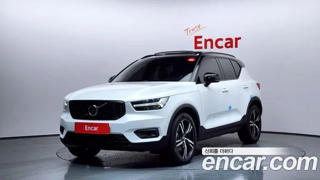 Volvo XC40 T4 R-Design