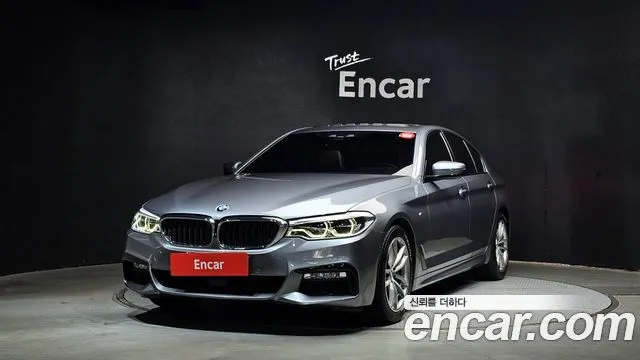 BMW 5-Series 530i M Sport Package Plus