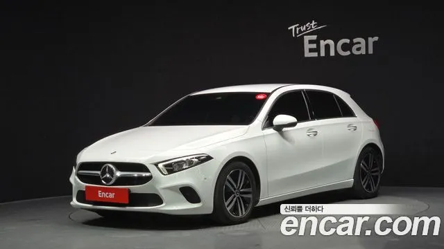 Mercedes-Benz A-Class A220 Hatchback