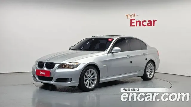 BMW 3-Series 320i Sedan CP