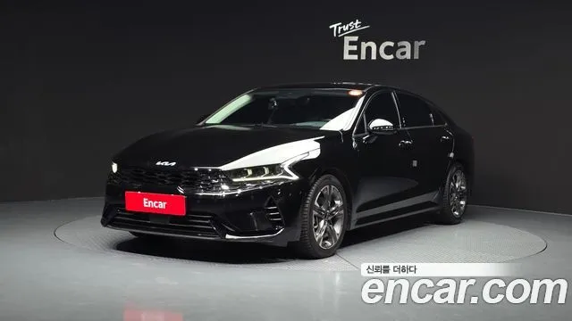 Kia K5 Signature