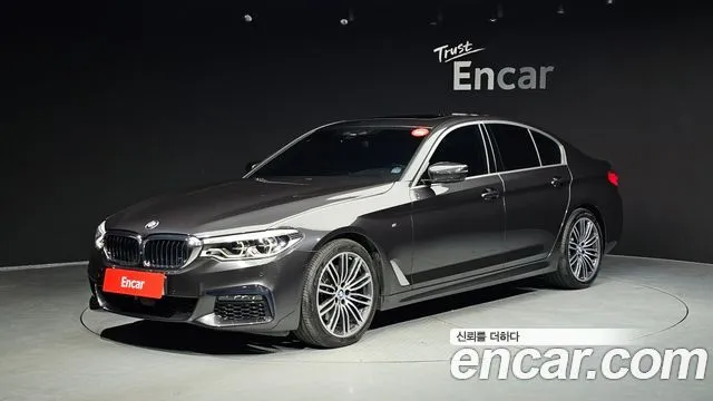 BMW 5-Series 530i xDrive M Sport Package