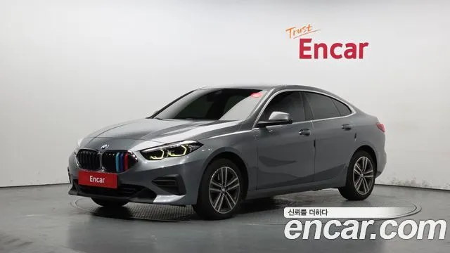 BMW 2-Series 220i Advantage