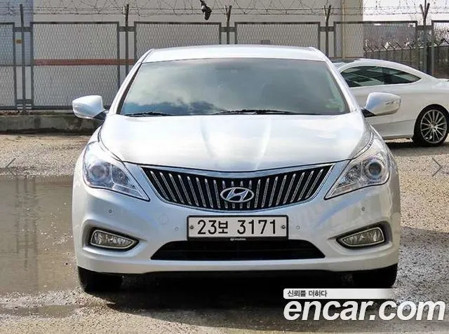 Hyundai Grandeur Premium