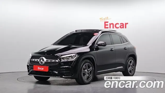 Mercedes-Benz GLA-Class GLA250 4MATIC