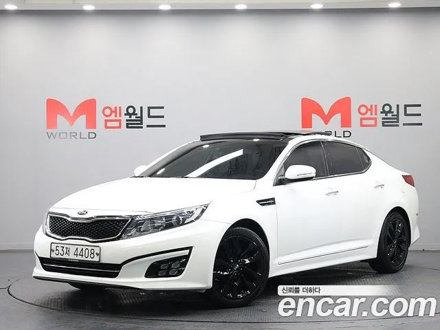 Kia K5 Luxury