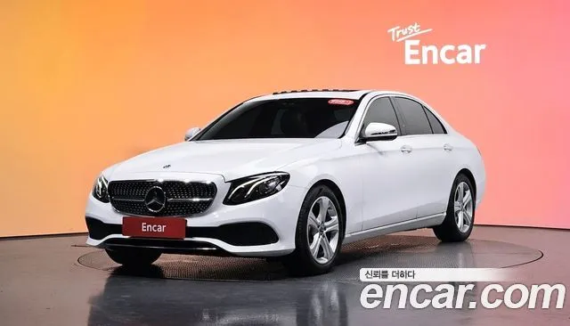 Mercedes-Benz E-Class E200 Avantgarde