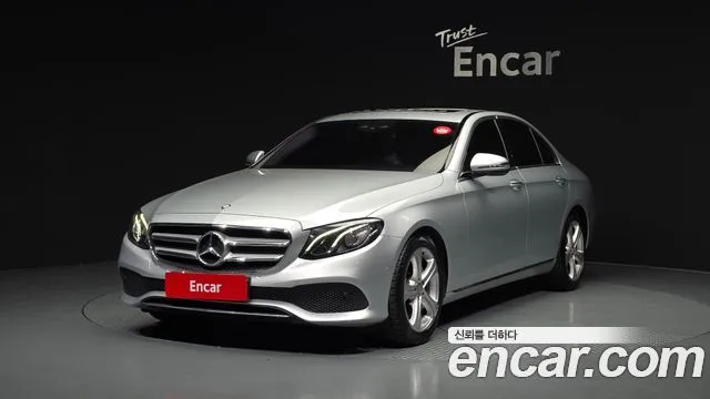 Mercedes-Benz E-Class E200 Avantgarde