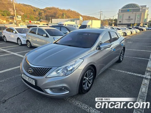 Hyundai Grandeur HG240 Luxury