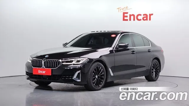 BMW 5-Series 530i Luxury
