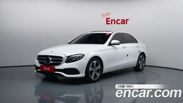 Mercedes-Benz E-Class E300 AV Intelligent Drive