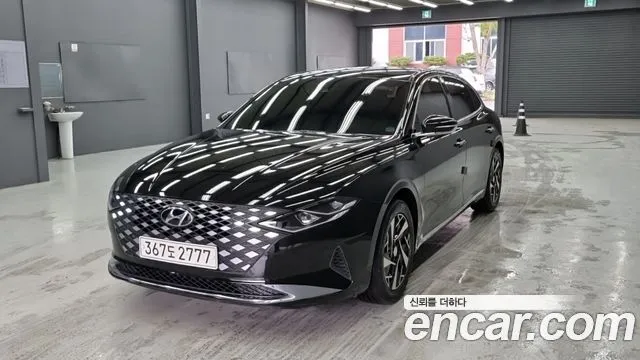 Hyundai Grandeur Premium