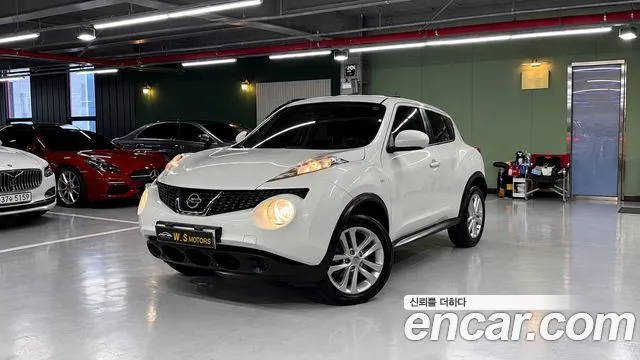 Nissan Juke 1.6 SV