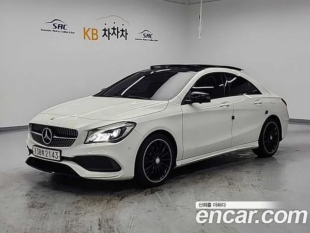 Mercedes-Benz CLA-Class CLA250 4MATIC AMG Line