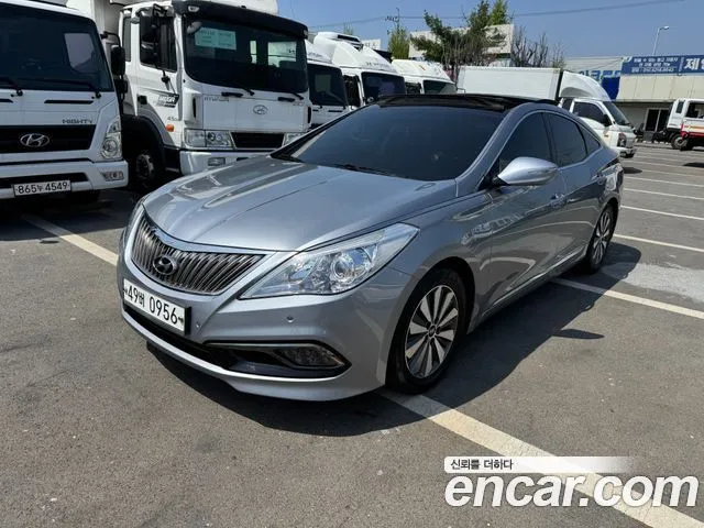 Hyundai Grandeur Premium