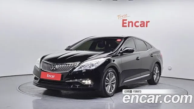 Hyundai Grandeur HG240 Modern
