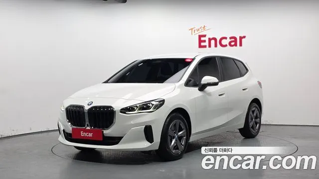 BMW 2-Series 220i Advantage