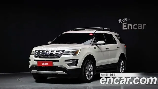 Ford Explorer 2.3 Limited 4WD