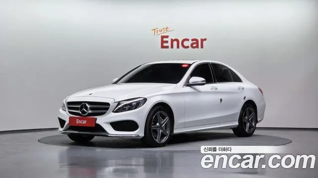 Mercedes-Benz C-Class C200 4MATIC AMG Line