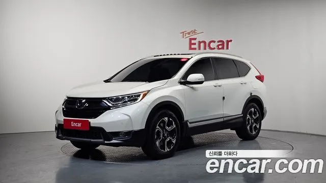 Honda CR-V 1.5 Touring 4WD