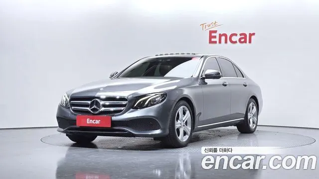 Mercedes-Benz E-Class E200 Avantgarde