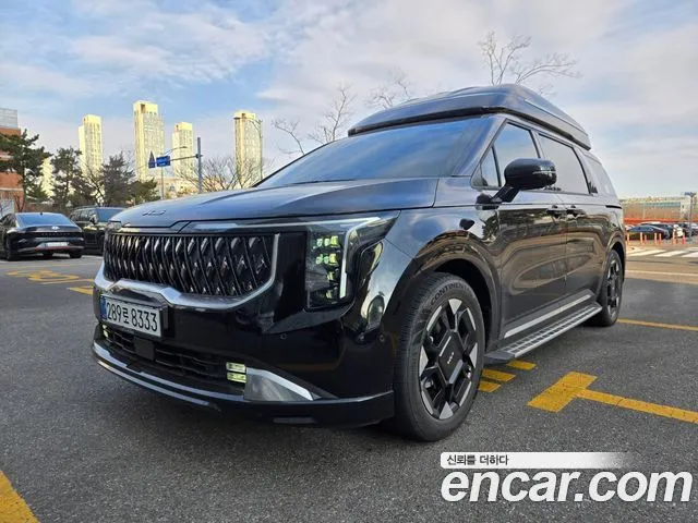Kia Canival HEV 9seater Signature