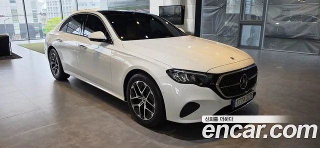 Mercedes-Benz E-Class E200 Avantgarde