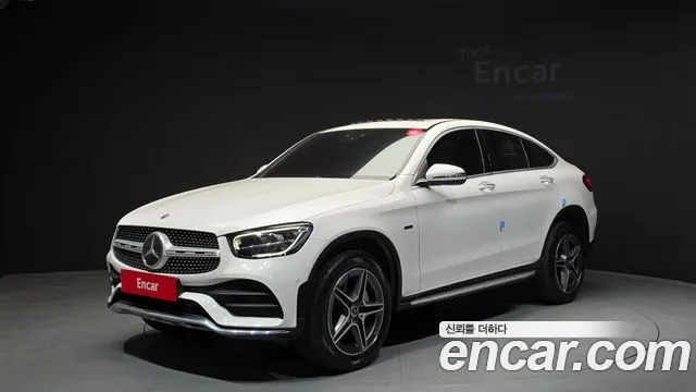 Mercedes-Benz GLC-Class GLC300e 4MATIC Coupe