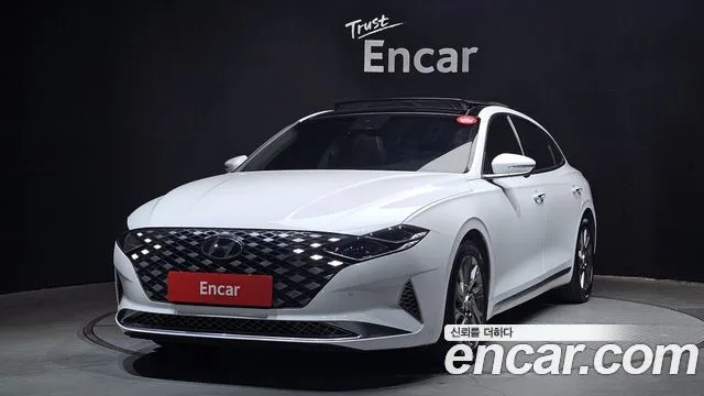 Hyundai Grandeur Calligraphy