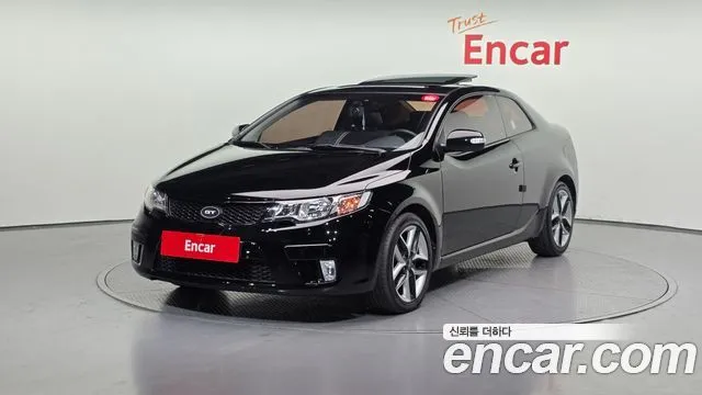 Kia Porte 2.0 Deluxe Red Premium