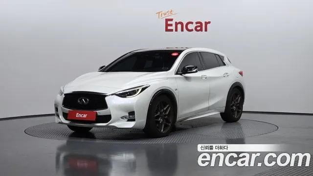 Infiniti Q30 2.0 Premium