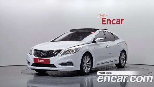 Hyundai Grandeur HG240 Luxury