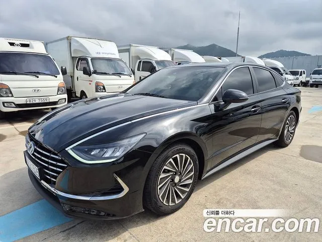 Hyundai Sonata Premium Plus